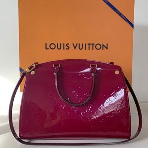 Louis Vuitton Vernis Brea MM NM MV Bag - Magenta